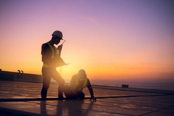 Best Best Roofing Contractors  in Lyons, KS